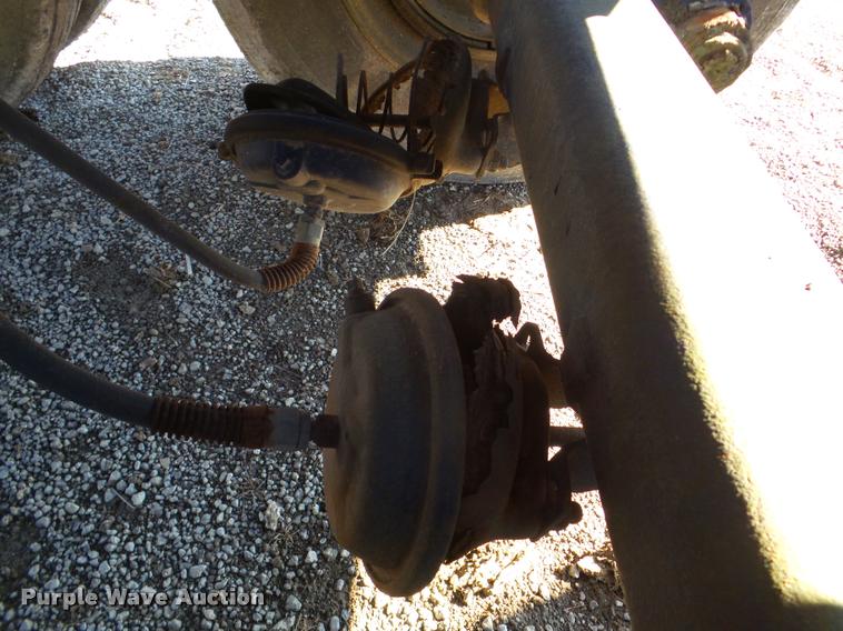 image for item DA1815 1971 Butler tank trailer