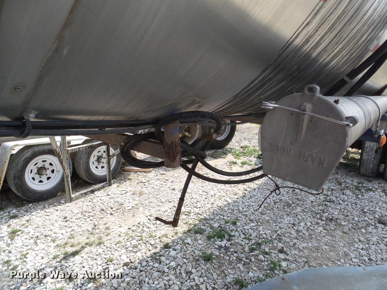 image for item DA1818 1977 Kari Kool C7K tank trailer