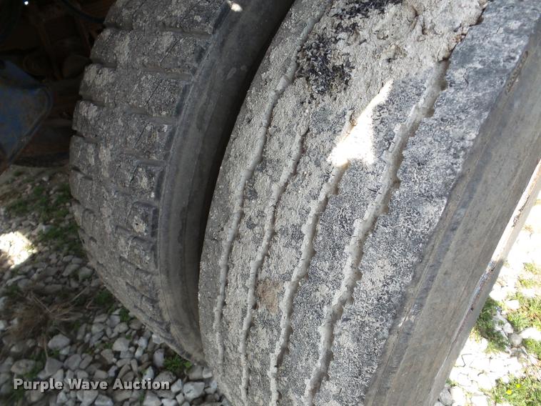 image for item DA1818 1977 Kari Kool C7K tank trailer