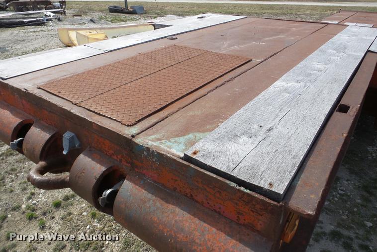 image for item DA1819 1980 Vulcan LB40-3 drop deck equipment trailer