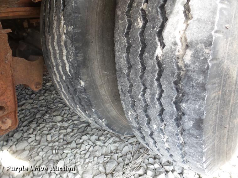 image for item DA1819 1980 Vulcan LB40-3 drop deck equipment trailer