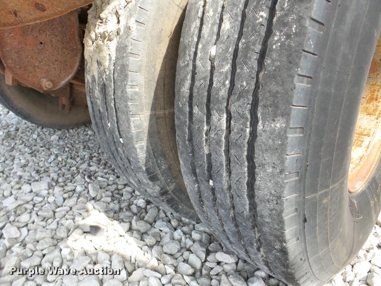 image for item DA1819 1980 Vulcan LB40-3 drop deck equipment trailer