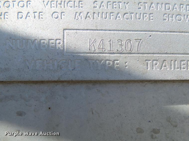 image for item DA2617 1974 Trailmobile F14S4CC1H tank trailer