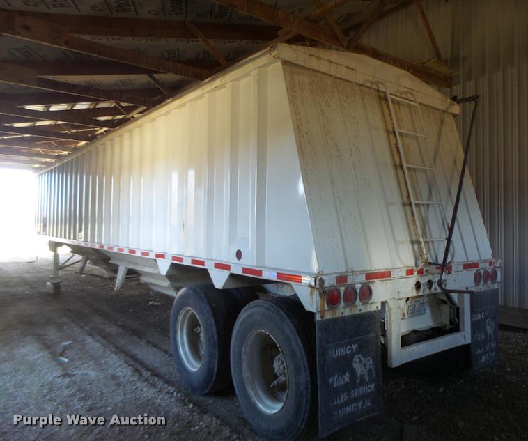 image for item DA3389 1993 CPS double hopper grain trailer