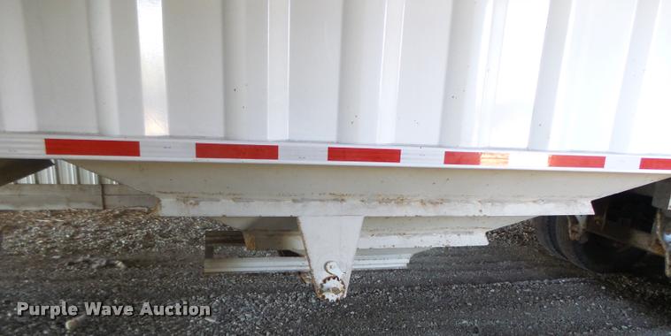 image for item DA3389 1993 CPS double hopper grain trailer