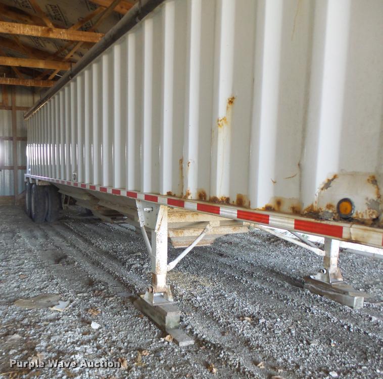 image for item DA3389 1993 CPS double hopper grain trailer