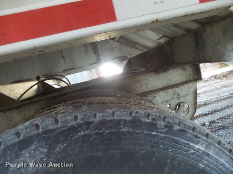 image for item DA3389 1993 CPS double hopper grain trailer