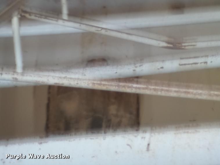 image for item DA3389 1993 CPS double hopper grain trailer