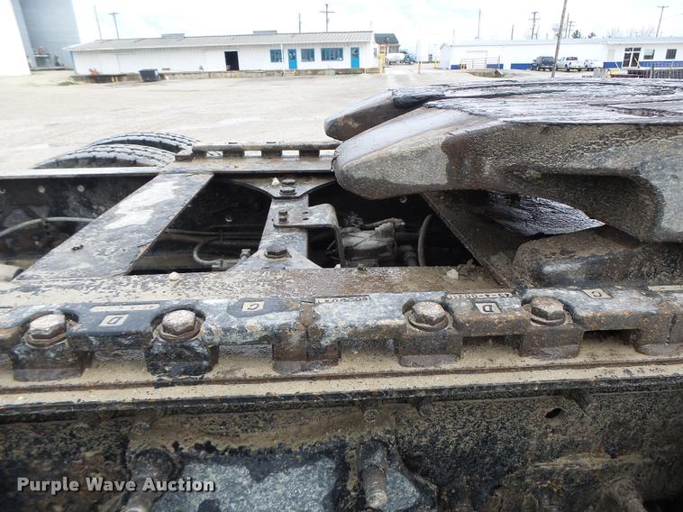 image for item DA3423 1998 Freightliner Century Class semi truck