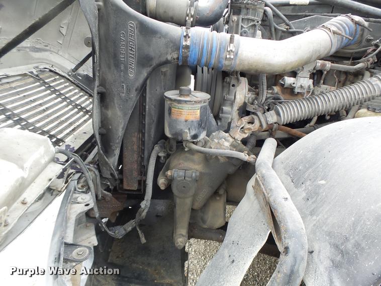 image for item DA3423 1998 Freightliner Century Class semi truck