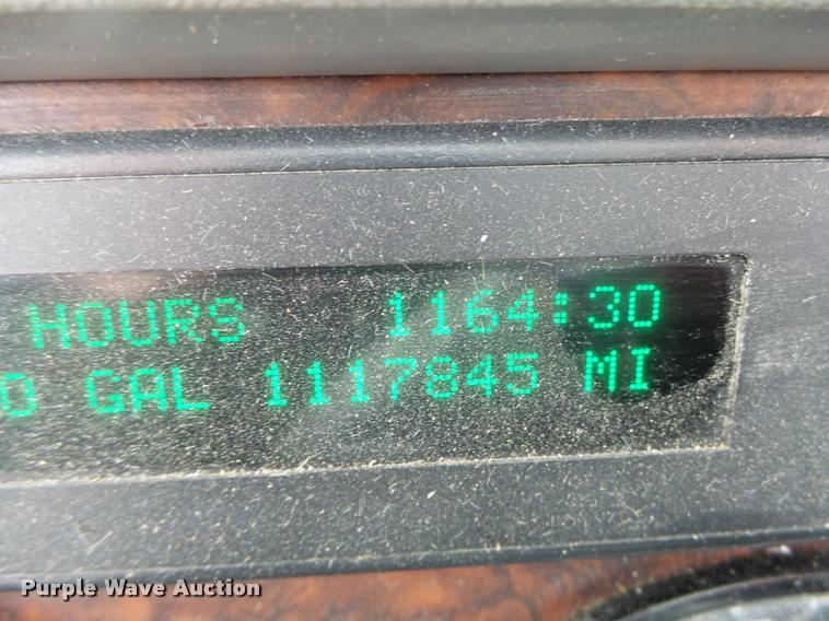 image for item DA3423 1998 Freightliner Century Class semi truck