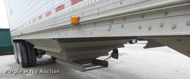 image for item DA3428 1998 Wilson DWH-400 double hopper grain trailer