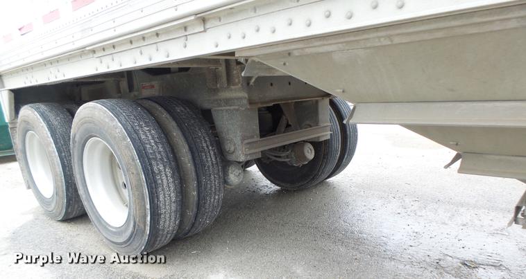 image for item DA3428 1998 Wilson DWH-400 double hopper grain trailer
