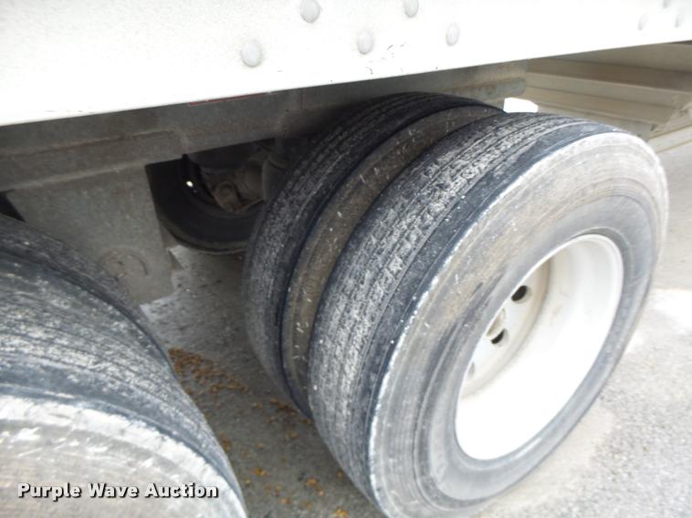 image for item DA3428 1998 Wilson DWH-400 double hopper grain trailer