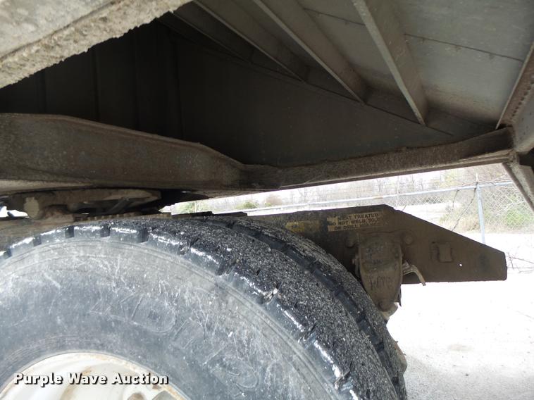 image for item DA3428 1998 Wilson DWH-400 double hopper grain trailer