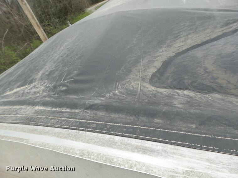 image for item DA3428 1998 Wilson DWH-400 double hopper grain trailer