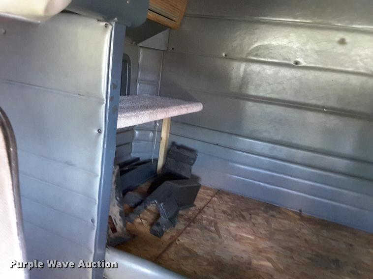 image for item DA6014 1996 Peterbilt 379 semi truck