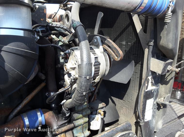 image for item DA6014 1996 Peterbilt 379 semi truck