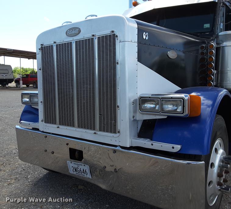 image for item DA6014 1996 Peterbilt 379 semi truck