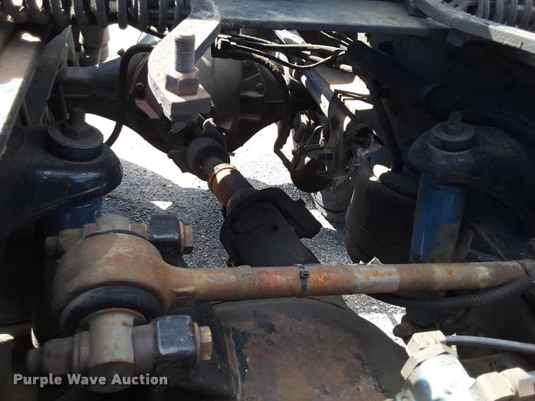 image for item DA6014 1996 Peterbilt 379 semi truck