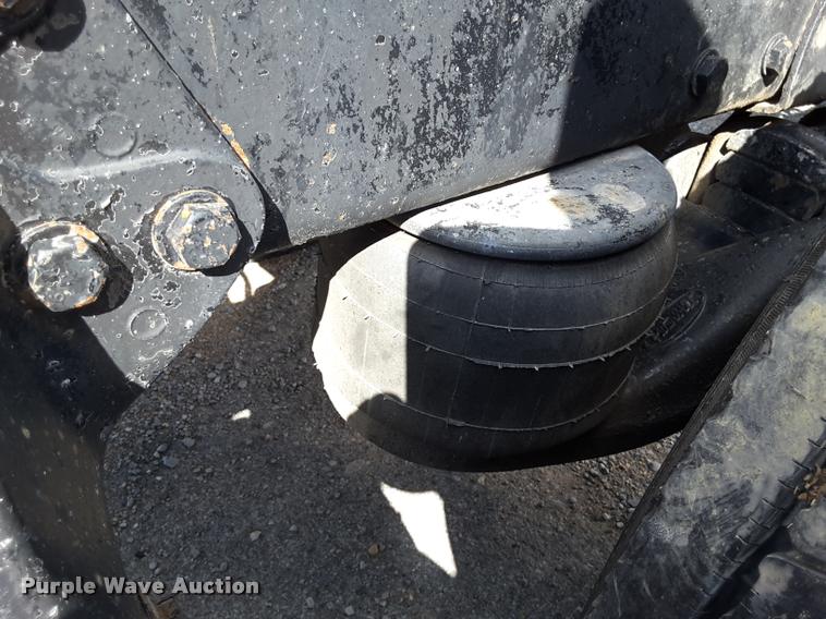 image for item DA6014 1996 Peterbilt 379 semi truck