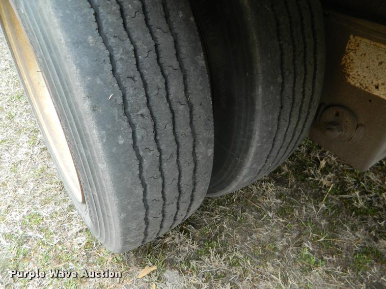 image for item DA9706 2007 Doonan 502DB14K drop deck trailer