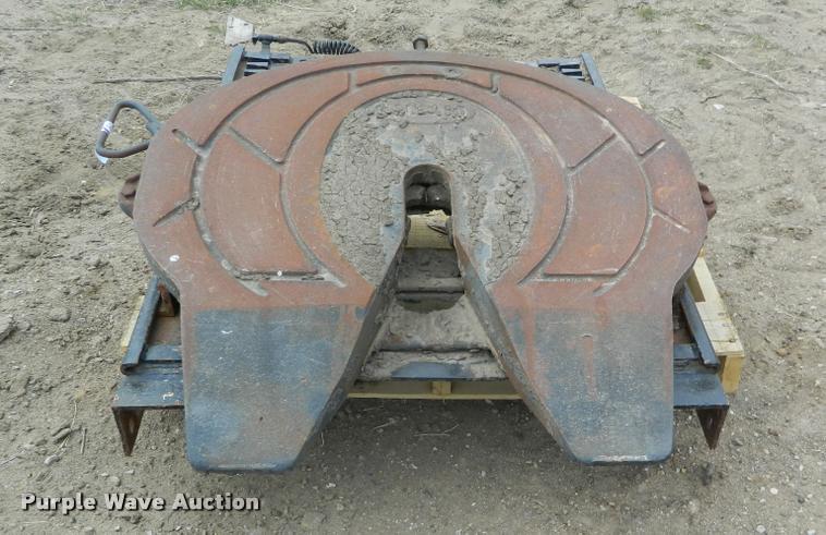 image for item DA9720 Air operated sliding fifth wheel receiver plate