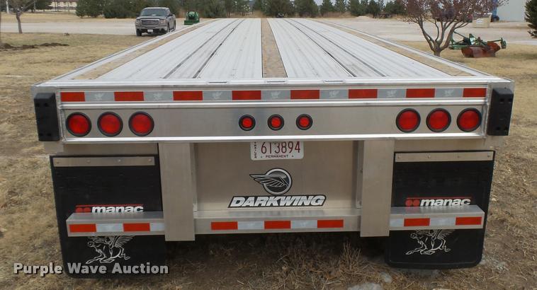image for item DB1980 2016 Manac 10248B039 flatbed trailer