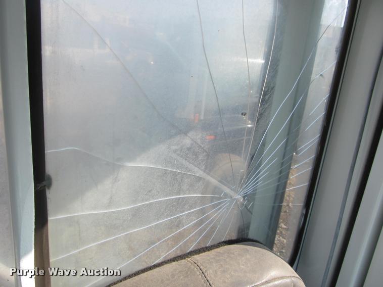 image for item J2600 Capacity J4000E yard truck