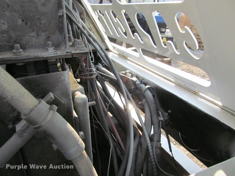 image for item J2600 Capacity J4000E yard truck