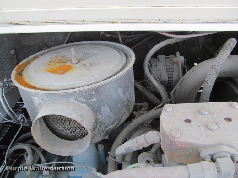 image for item J2600 Capacity J4000E yard truck