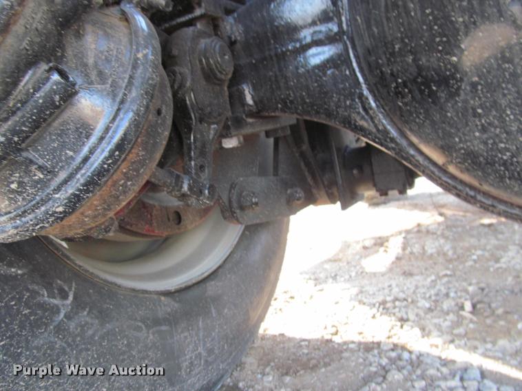 image for item J2600 Capacity J4000E yard truck