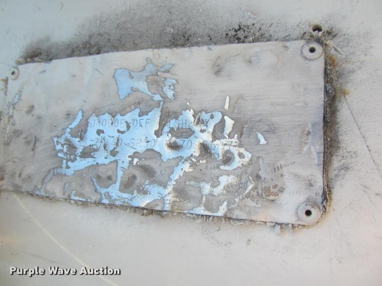 image for item J2600 Capacity J4000E yard truck