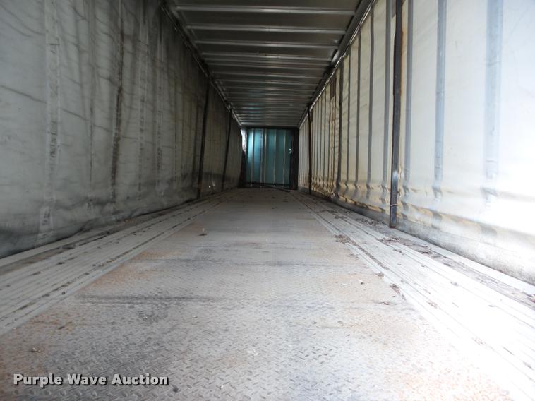 image for item J8656 2001 Utility TS2CHA curtain side dry van trailer