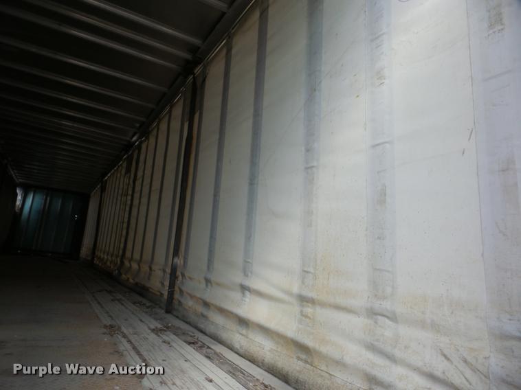 image for item J8656 2001 Utility TS2CHA curtain side dry van trailer