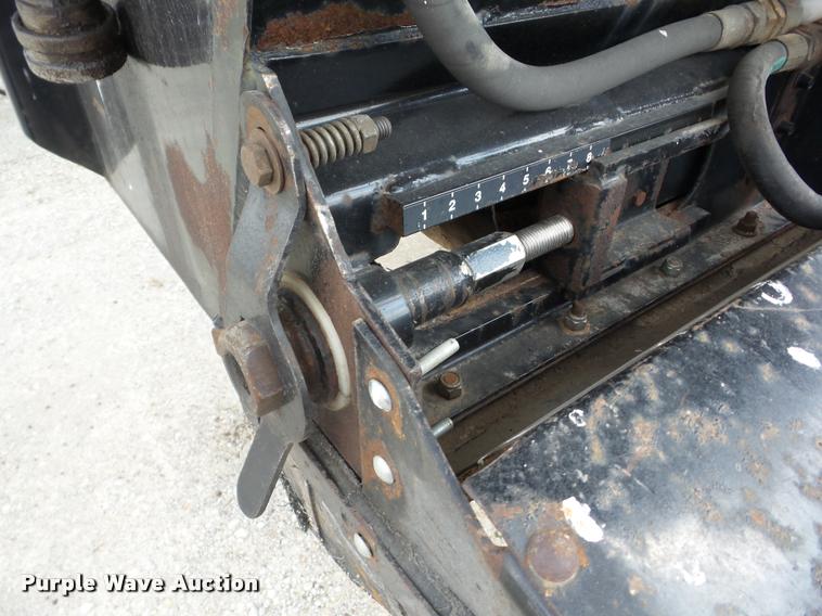 image for item J8657 2008 Aulick 4260542 live bottom trailer