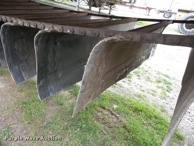 image for item J8657 2008 Aulick 4260542 live bottom trailer