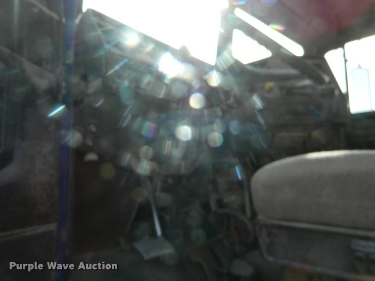 image for item K2694 1996 Freightliner FLD112 semi truck