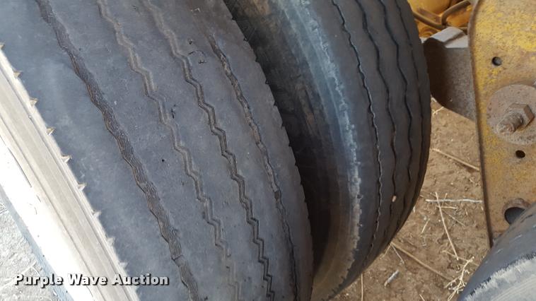 image for item L1600 1980 Fruehauf TAP-F2-W8000 tank trailer