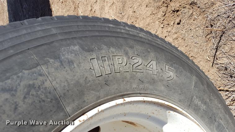 image for item L1600 1980 Fruehauf TAP-F2-W8000 tank trailer