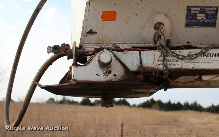 image for item L4955 2006 Clement Starlite 35 end dump trailer