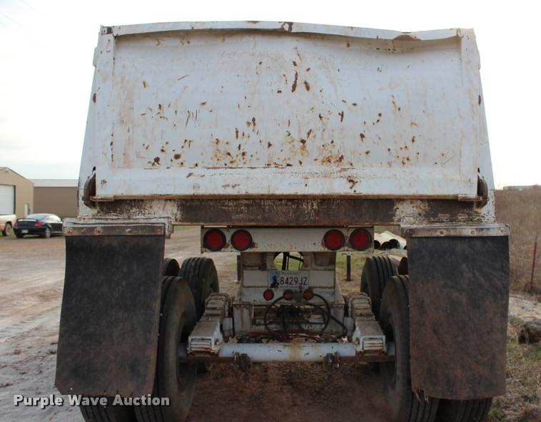 image for item L4955 2006 Clement Starlite 35 end dump trailer