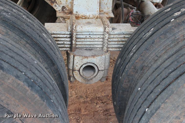 image for item L4955 2006 Clement Starlite 35 end dump trailer