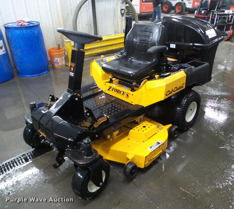 image for item DA1767 Cub Cadet Z Force lawn mower