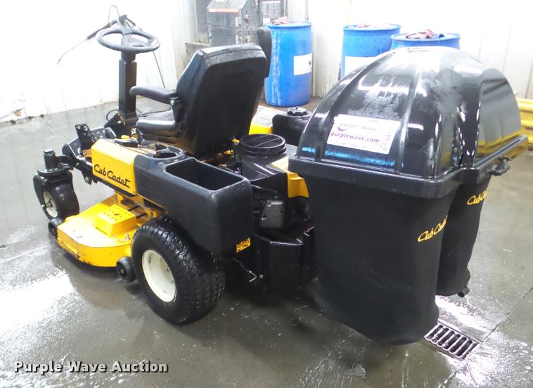 image for item DA1767 Cub Cadet Z Force lawn mower