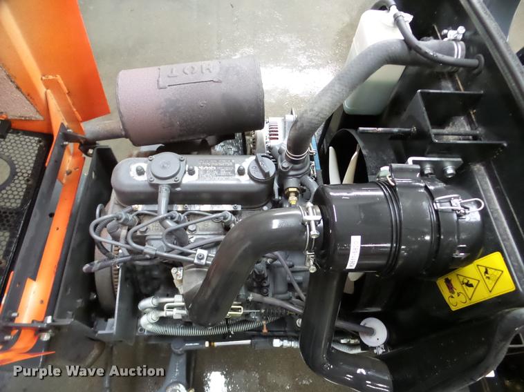 image for item DA1775 Kubota F2680 lawn mower