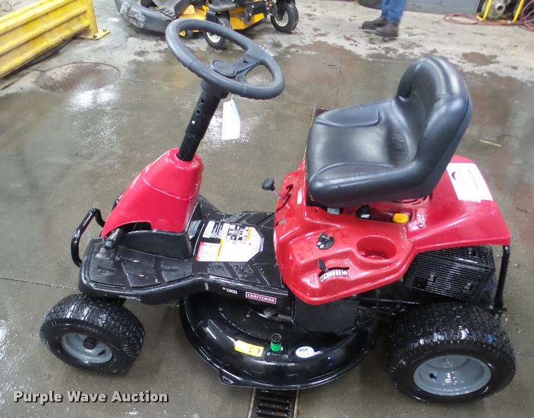 image for item DA1797 2014 Craftsman R1000 lawn mower