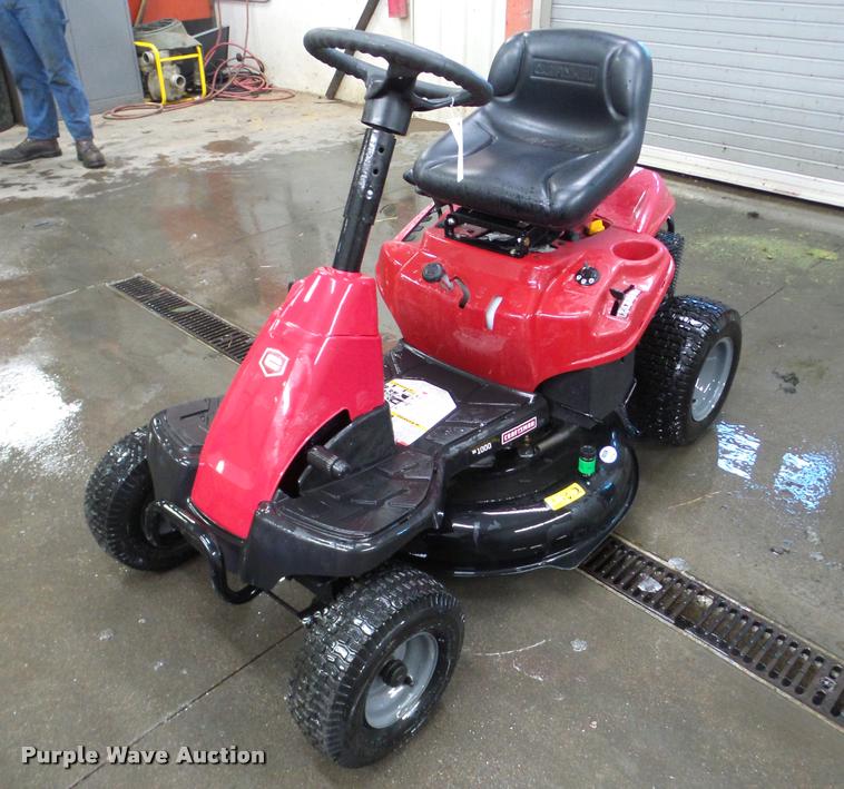 image for item DA1797 2014 Craftsman R1000 lawn mower