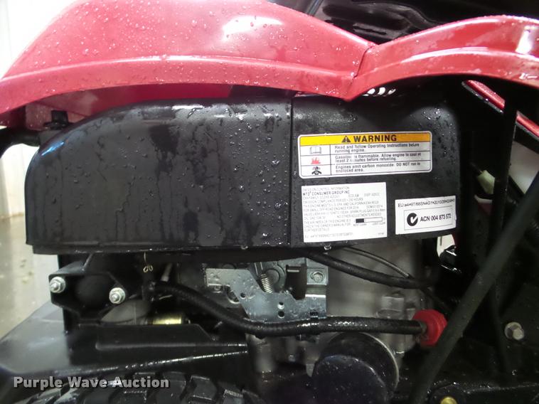 image for item DA1797 2014 Craftsman R1000 lawn mower