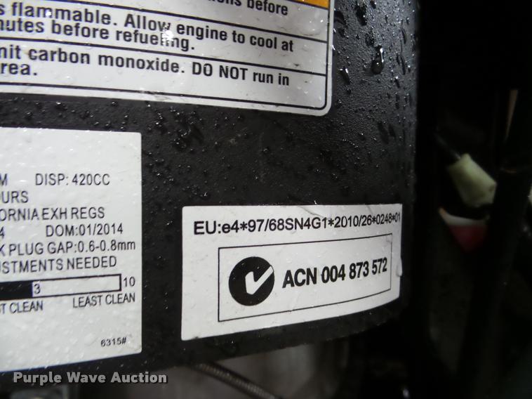 image for item DA1797 2014 Craftsman R1000 lawn mower